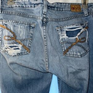 BKE Blue Boyfriend Jeans Distressed Style Size 33 x 35.5 length